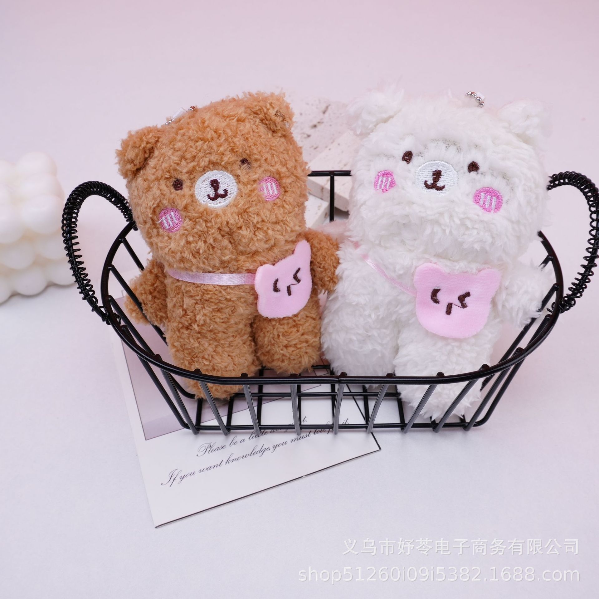 网红卡通ins可爱背包小熊毛绒玩偶公仔挂件可爱包包钥匙扣挂件详情1