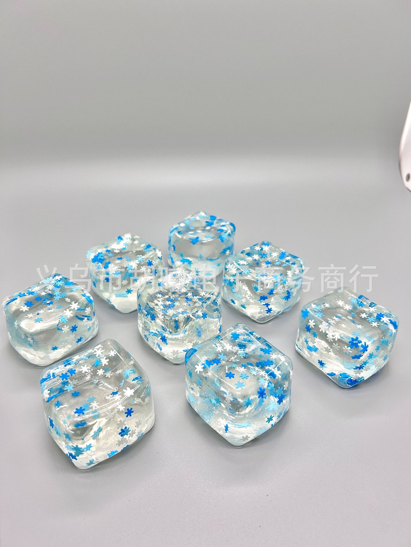 水立方方形雪花麦芽糖捏捏乐解压玩具慢回弹创意手捏大方块解压详情7