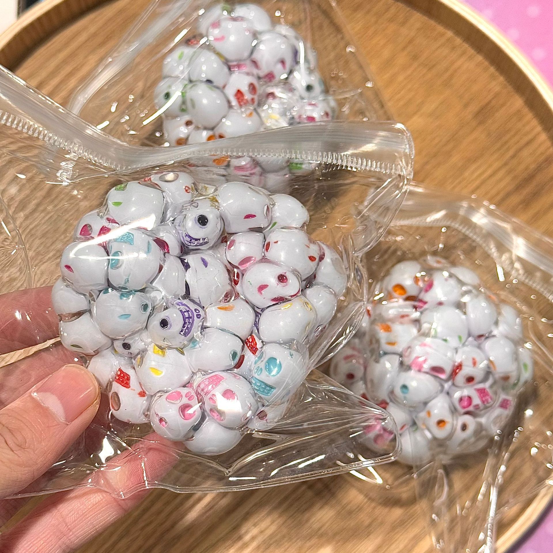新款骷髅头手作球吵吵球解压玩具创意珠串风水工艺品礼品减压网红款详情2