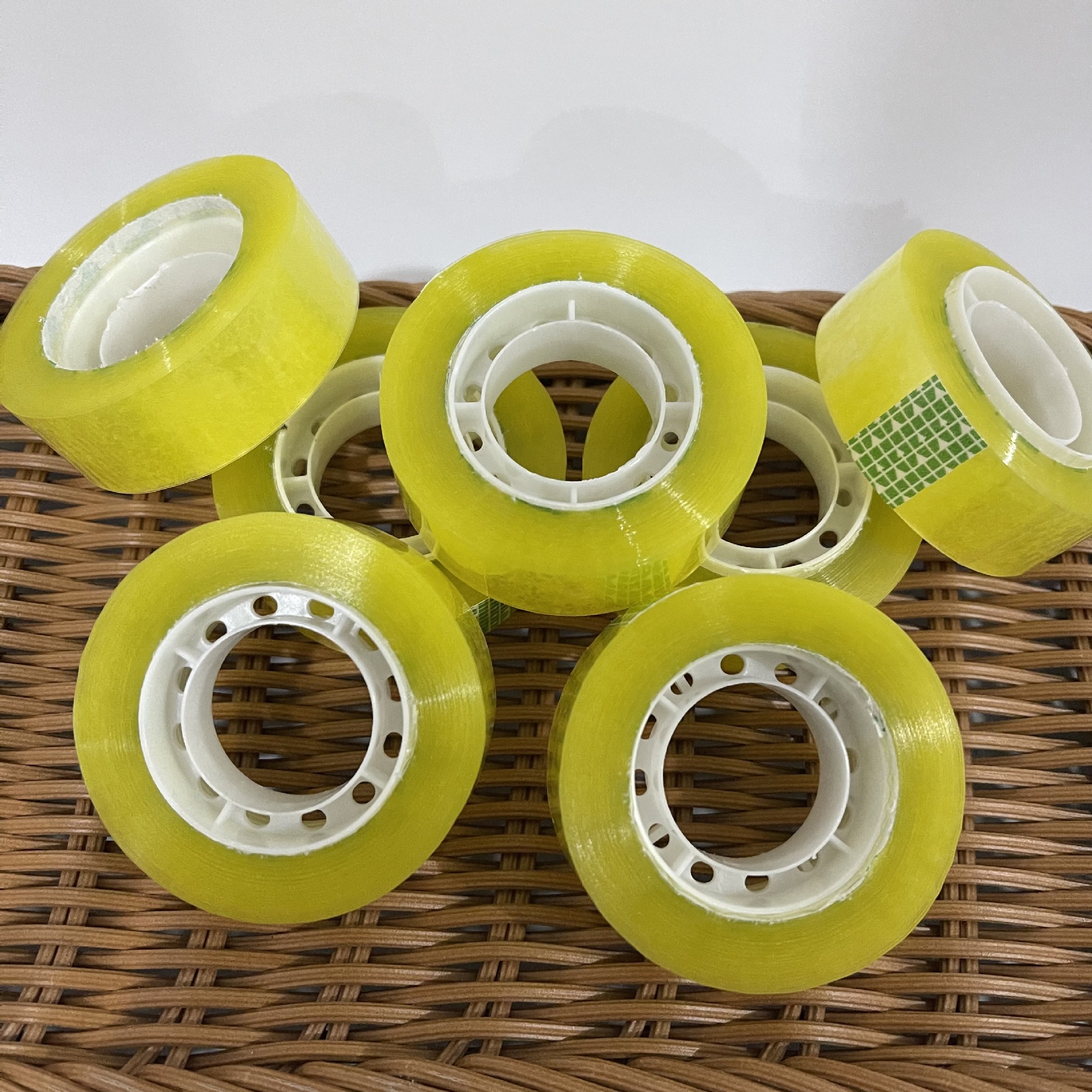 【 Zone 1-4 】【 Thickened 】 Small tape 8/ roll 480/ box Stationery tape Student Supplies Tape Adhesive Paper Small tape Office Tape 1 yuan Source Gift Street stall wholesale pic 1