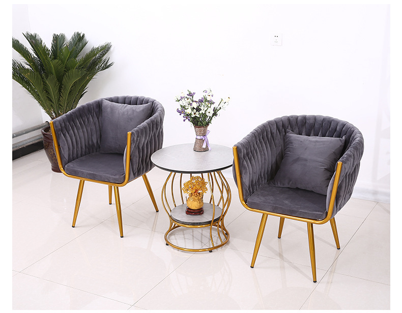 北欧风家用餐椅家具铁艺绒布靠背座椅西餐厅咖啡厅休闲设计师桌椅详情14