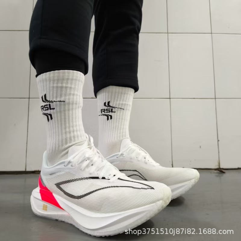 飞电5C超轻回弹碳板跑鞋透气软底碳板男女版竞速专业马拉松运动鞋详情7