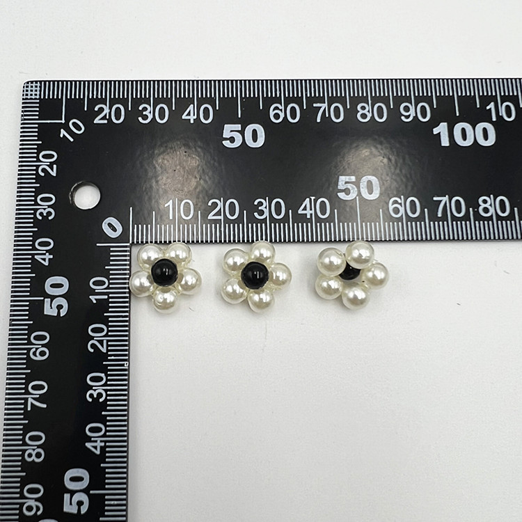 Hand-woven imitation pearl flower DIY clothing accessories are selling well, sweet girl earrings, headwear and jewelry accessories pic 2