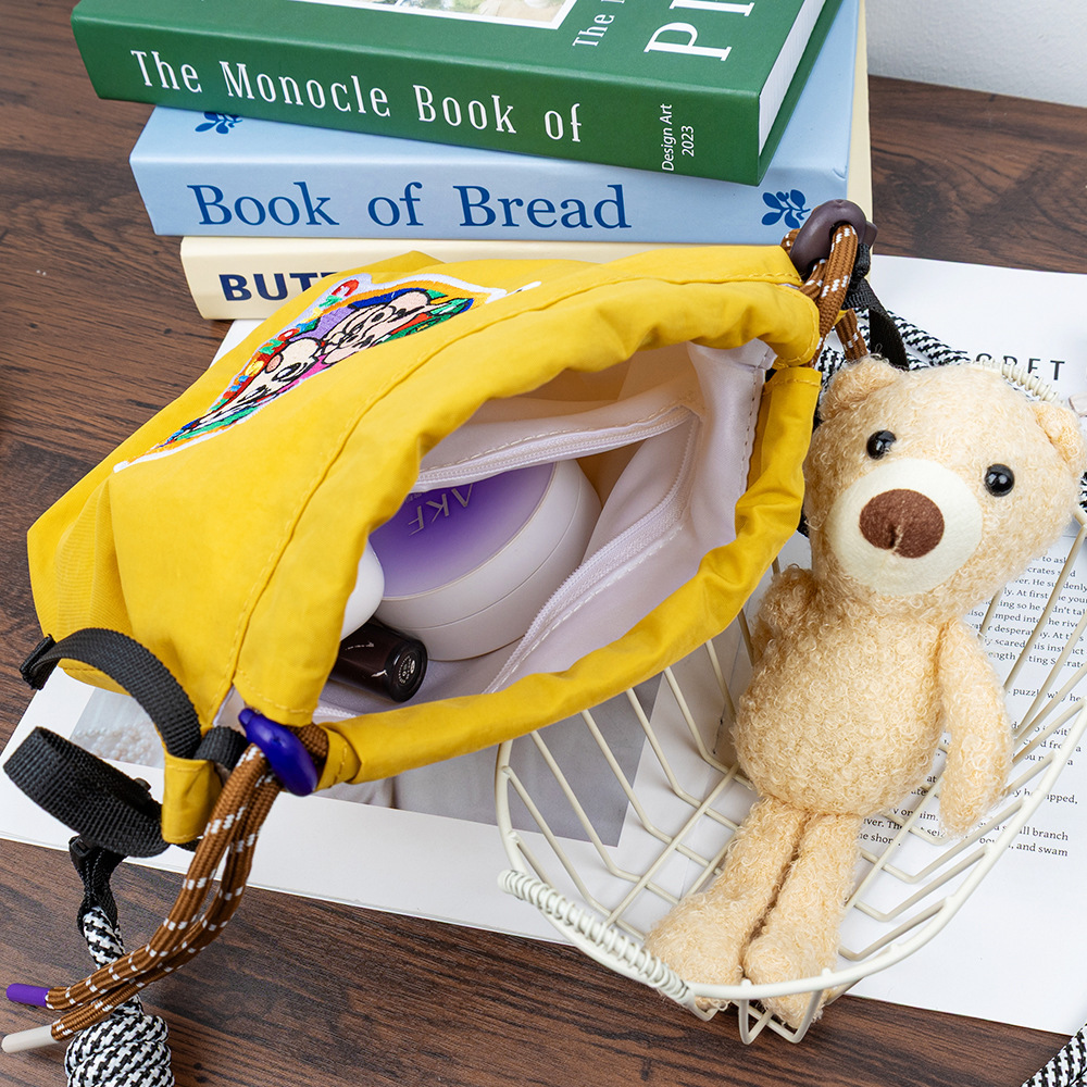 2025 New stylish and lightweight vertical phone bag, casual student cloth bag, Korean style simple 10,000-stitch embroidery single-shoulder bag pic 6