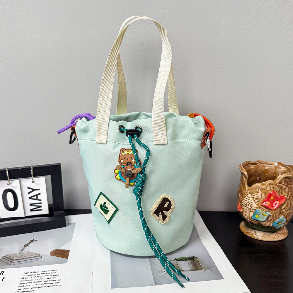 户外运动斜挎单肩包水壶袋手机包遛娃单肩包运动徒步旅行轻便挎包详情6