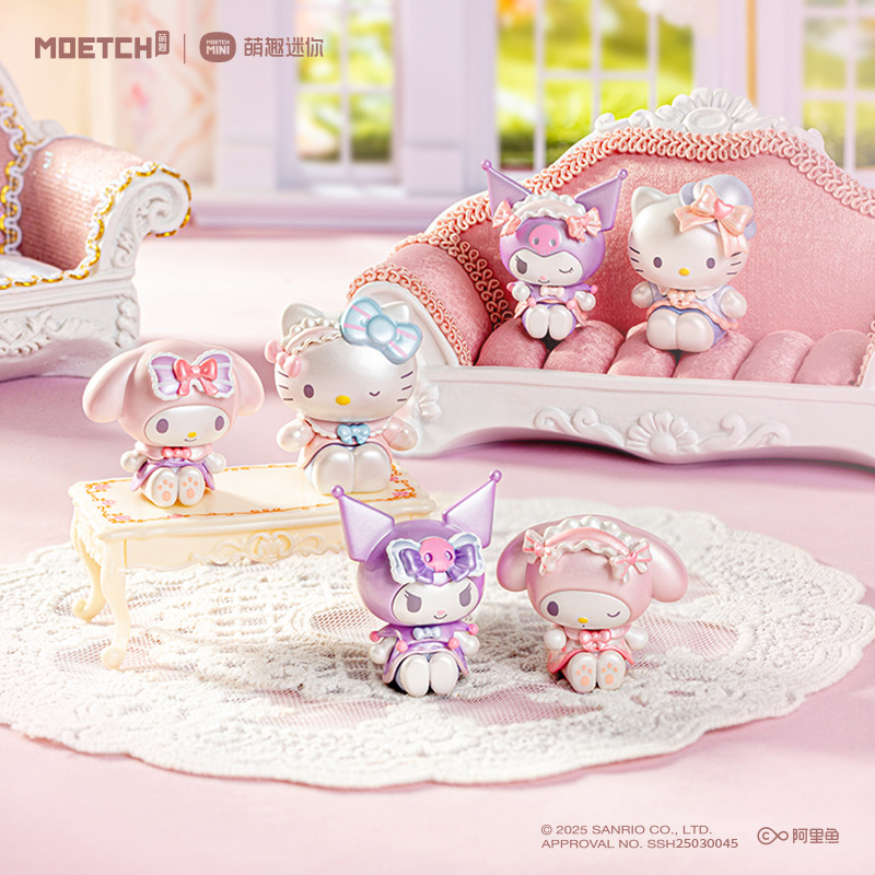 Officially authorized Sanrio Cute Bean Series Sweet Bud Love Blind Box Ornaments, trendy and cute figurine ornaments as gifts pic 13
