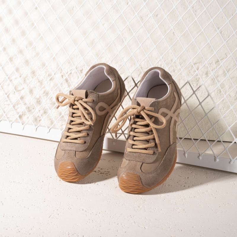 旅途牛皮女鞋复古真皮休闲鞋女春夏新款百搭大头阿甘德训鞋女详情2