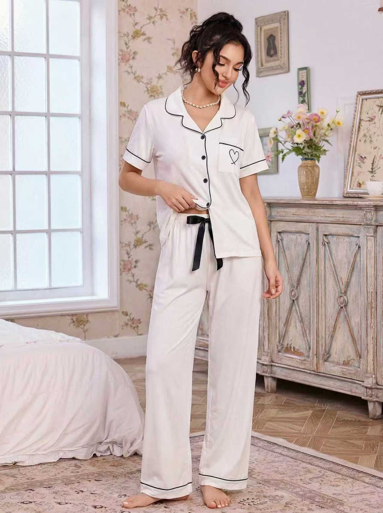 亚马逊欧美家居服套装翻领开衫短袖长裤爱心绣花睡衣女外贸独立站详情4