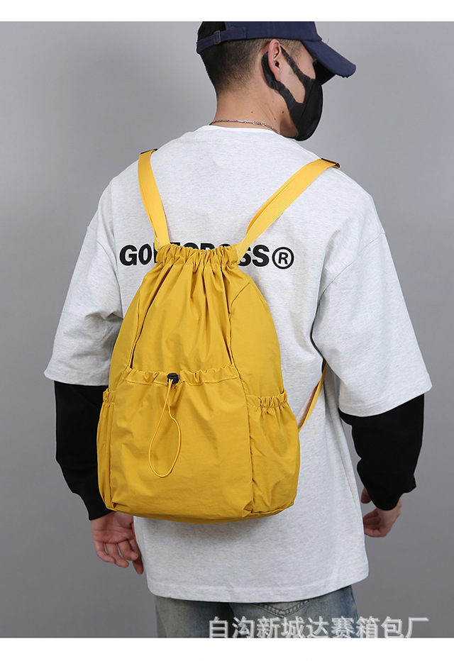 新款轻便束口抽绳双肩背包韩系大容量户外通勤休闲可折叠双肩包详情15