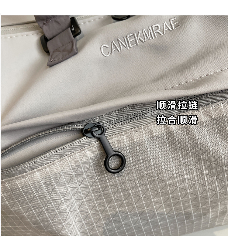 短途旅行包女轻便多功能斜挎运动健身包手提出差大容量收纳行李袋详情12