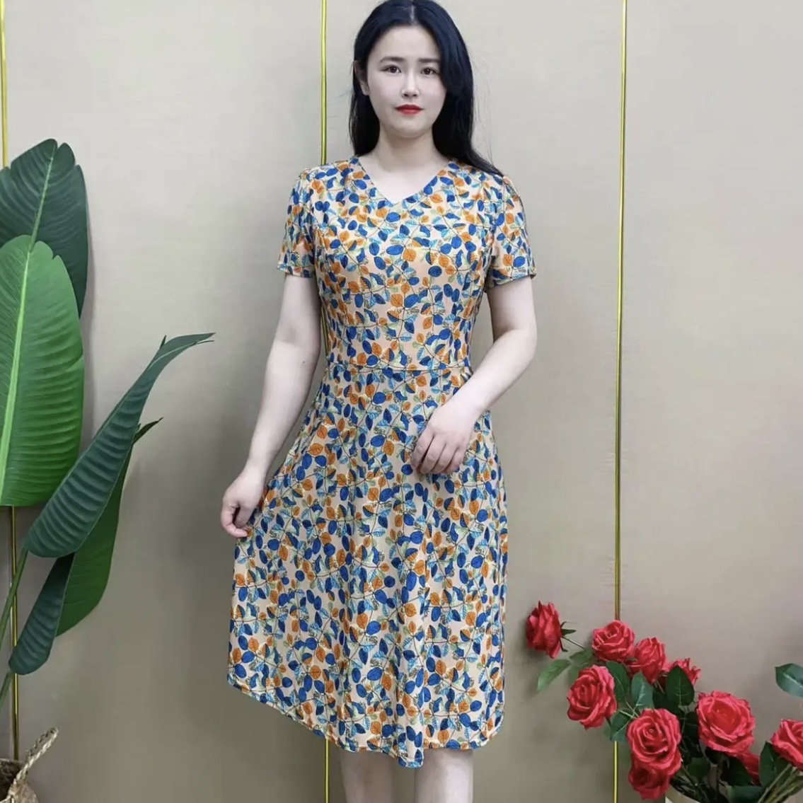 连衣裙夏季中老年妈妈50岁到60岁时尚宽松遮肚子显瘦大码中长裙子详情28