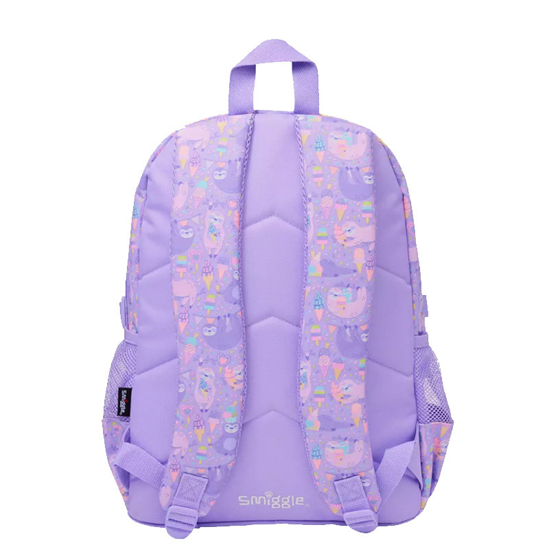 The new large-capacity schoolbag from smiggle in Australia is a backpack for primary and secondary school students, children, girls and outdoor casual backpacks pic 3