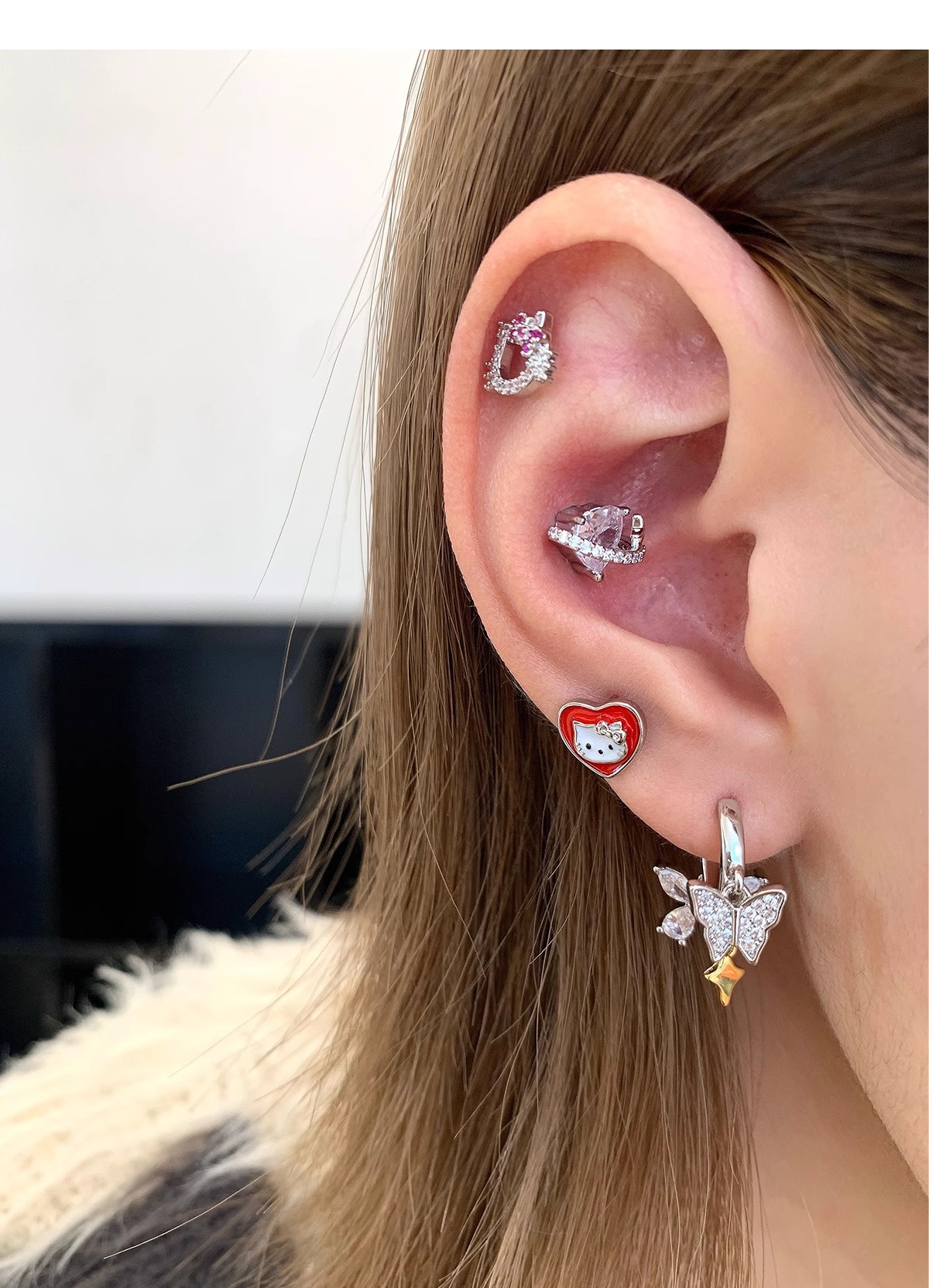 kt Home ear bone Stud sweet and cute titanium steel horseshoe ring Saturn ear Stud Titanium alloy ear bone stud cochlear stud earrings pic 12