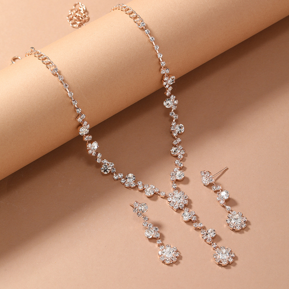 New necklace and earring set, European and American style water diamond collarbone bride accessory chain, diamond-encrusted banquet party set chain and earrings pic 8