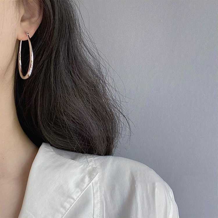 韩系素圈耳圈女2024新款简约爆款圆脸耳环轻奢气质高级感椭圈耳饰详情4