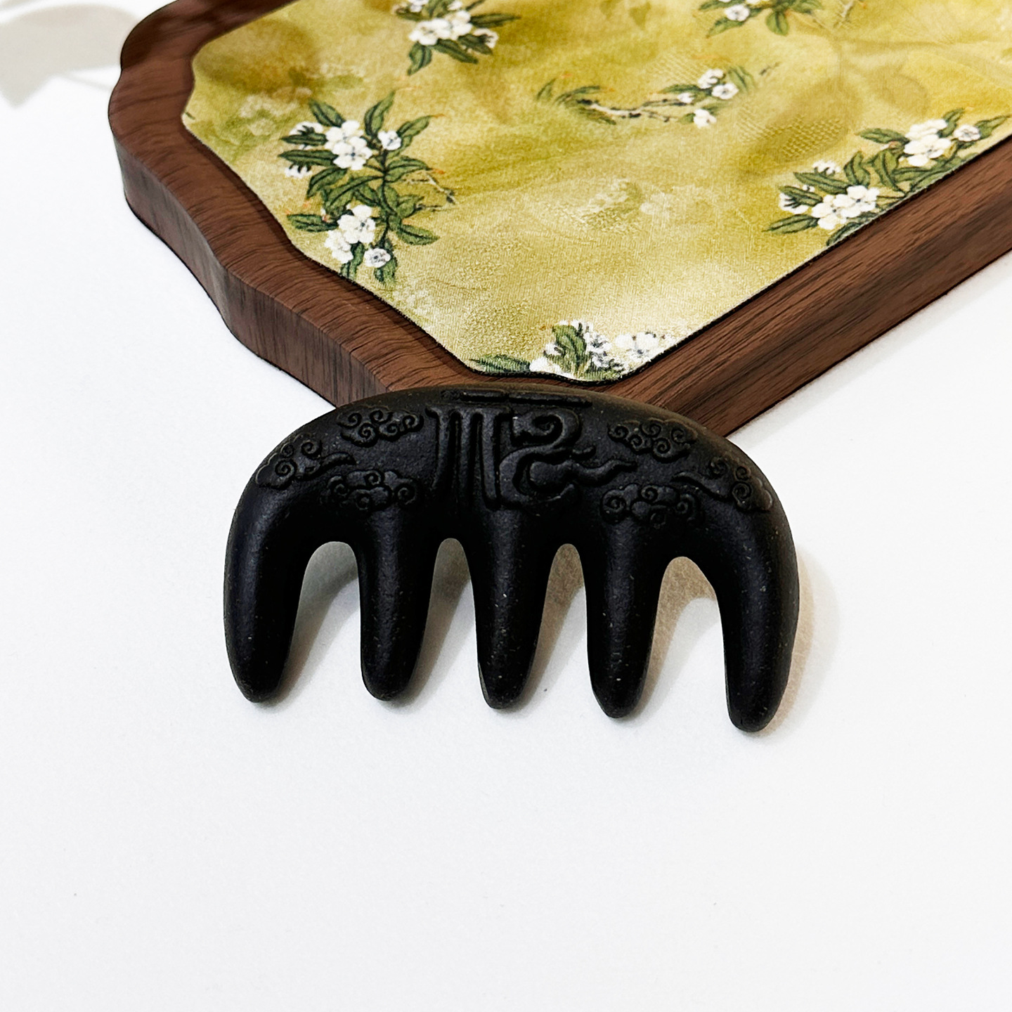 合香珠爆款何首乌按摩梳天然中药养发草药梳工艺品礼品木质梳子批发详情16