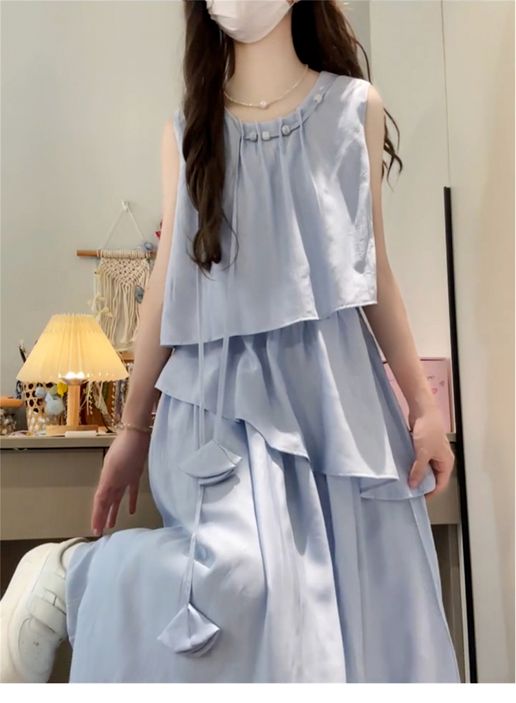 A stunning, petite blue dress for children's summer 2025 new style, a stylish sleeveless long dress look pic 8
