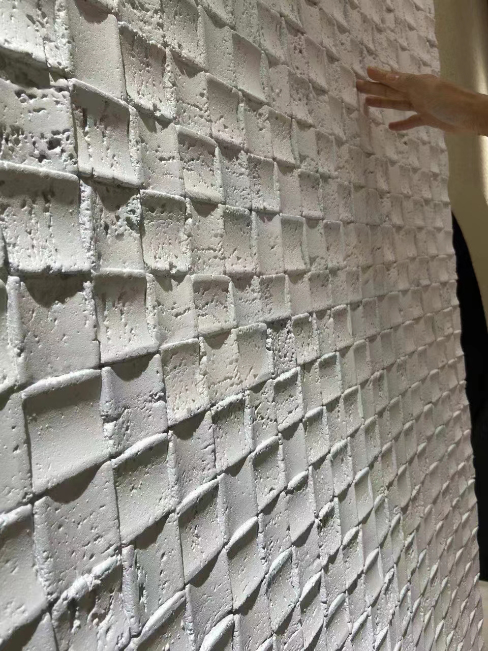 米白马赛克软瓷柔性石材轻质软石商业空间连锁店室内外背景墙装饰详情9