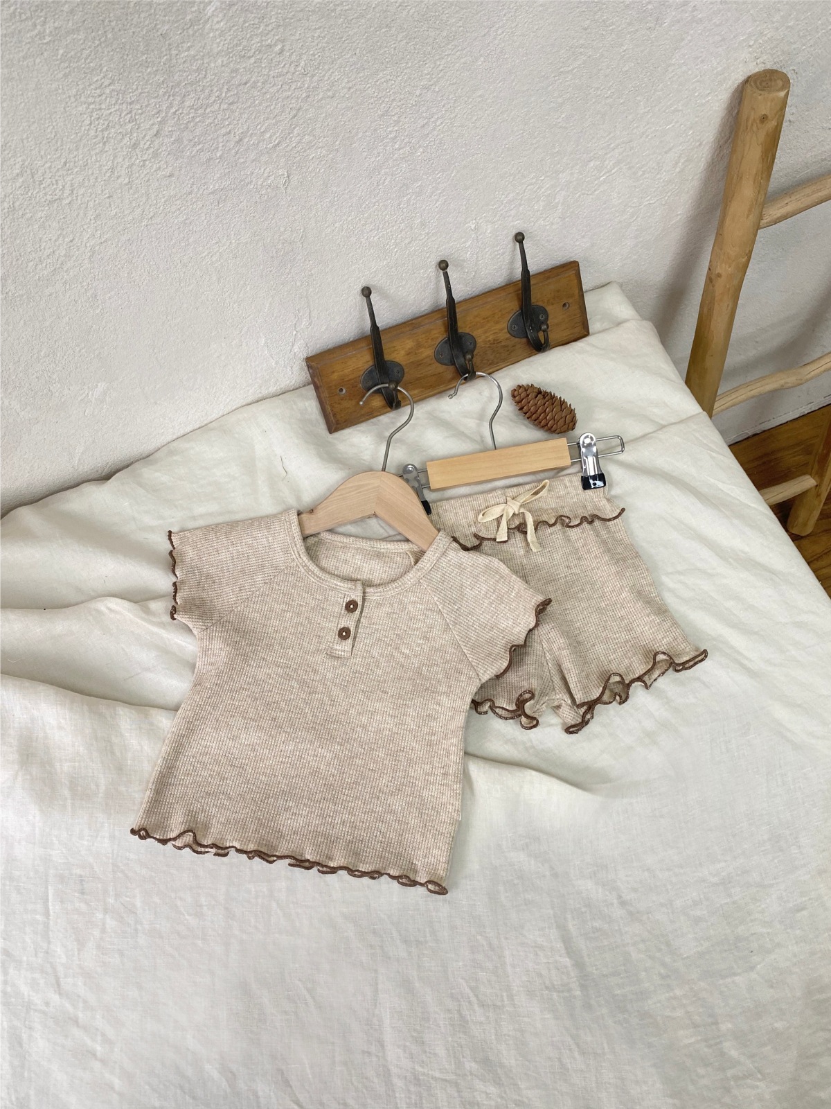 New summer baby Waffle wavy fringed short-sleeved T-shirt + shorts two-piece set for girls pic 25