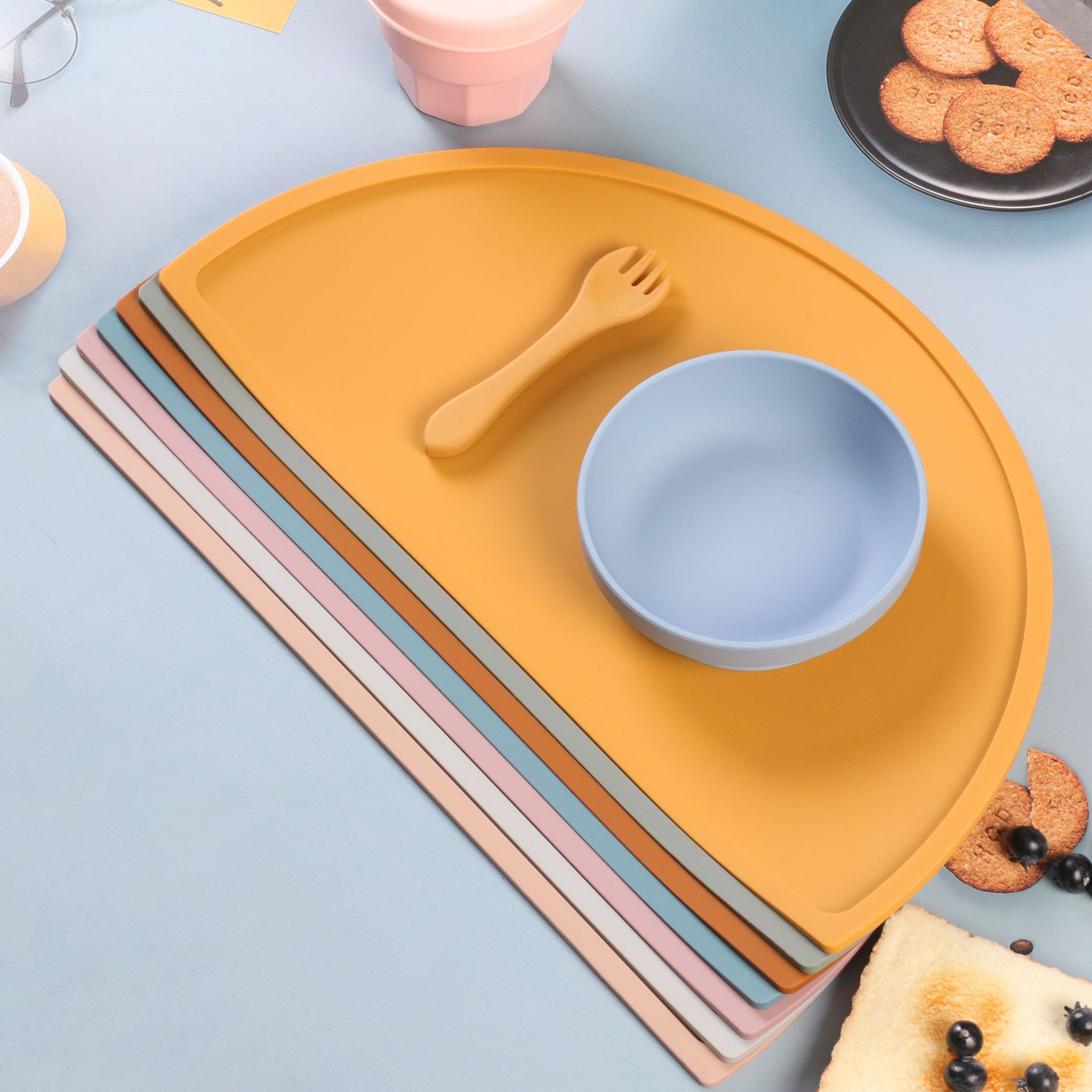 跨境硅胶餐垫半圆加厚隔热防烫防滑 硅胶杯垫易清洗耐高温批发 餐桌防滑垫子家用餐具垫详情9