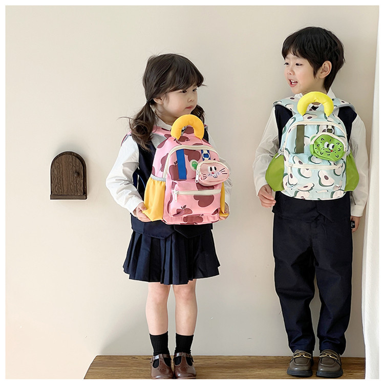 幼儿园儿童双肩包男童大容量背包2024新款可爱女孩拼色小书包外出详情15