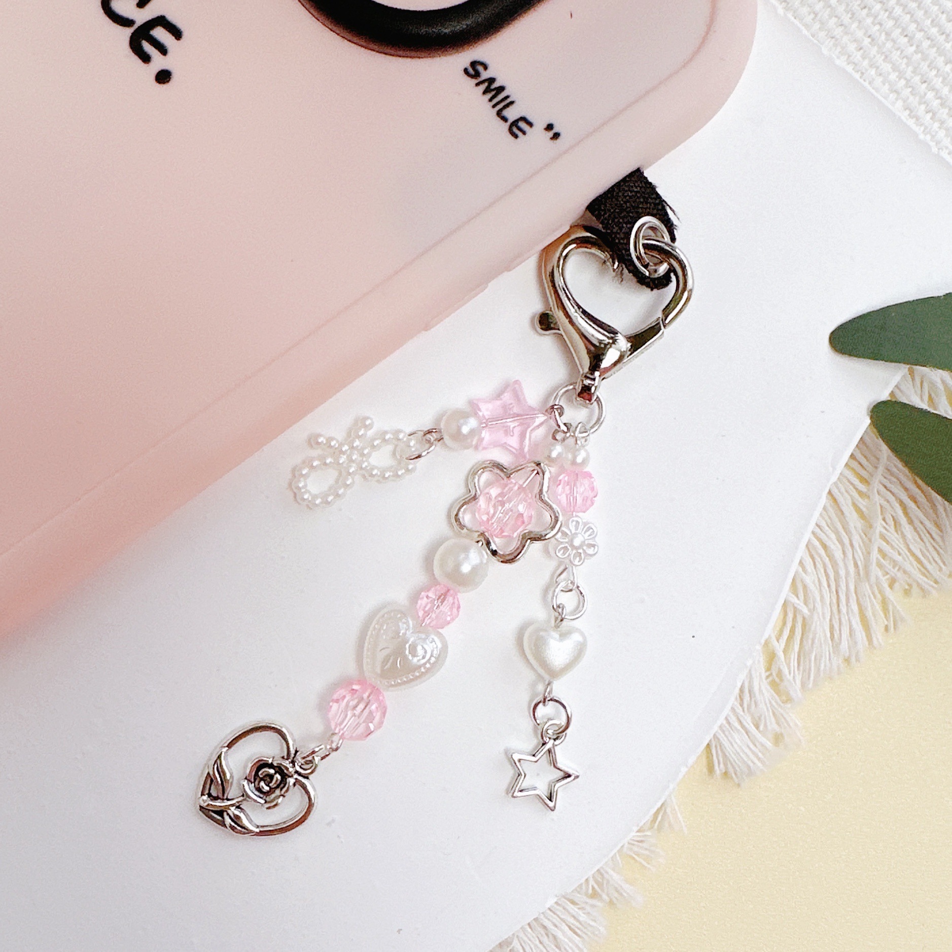 日韩系ins风甜酷辣妹手机壳挂扣百搭卡册挂链小众个性钥匙防丢扣详情7