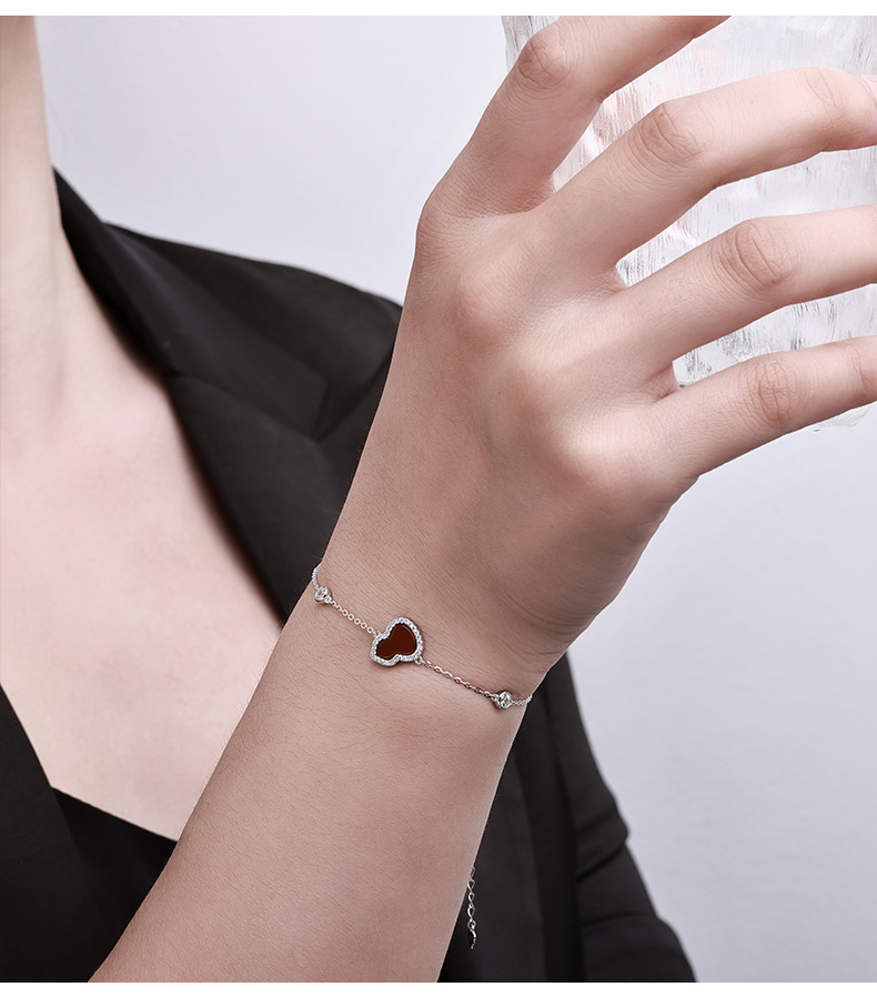 卓恒甄选2026银饰新款红玛瑙葫芦手链福禄新中式招财纳福时尚款S925纯银手链详情4
