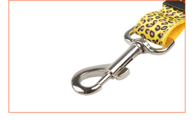 New pet supplies: leopard print car seat belts, camouflage traction ropes, foreign trade supplies, car pet seat belts pic 13