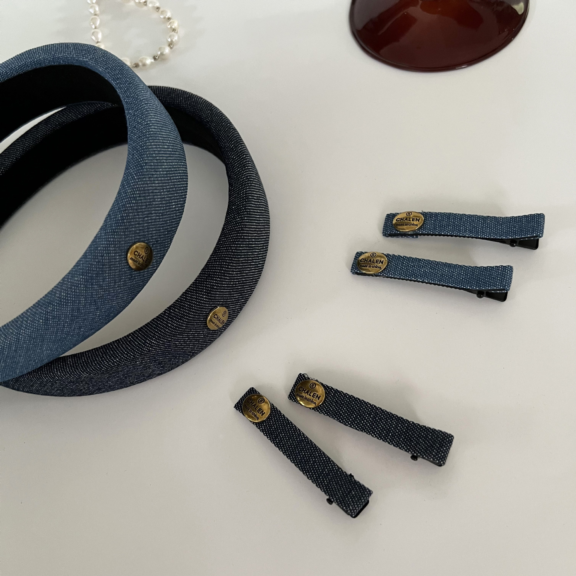 Korean denim gold label hair band and hairpin set, retro and high-end, high top sponge hair band, elegant side clip hair accessory pic 4