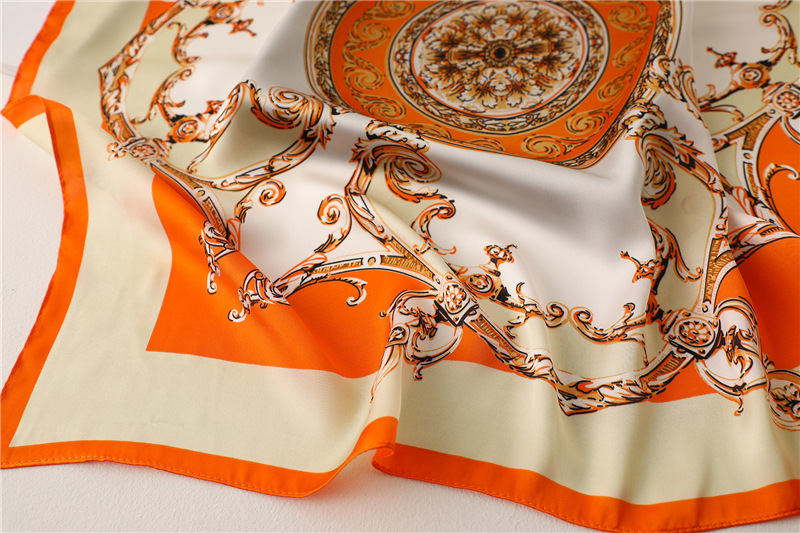 A 70cm small square scarf with Chinese trend printed patterns for women, fashionable clothing matching. The small silk scarf is an elegant autumn and winter scarf with flowers pic 7