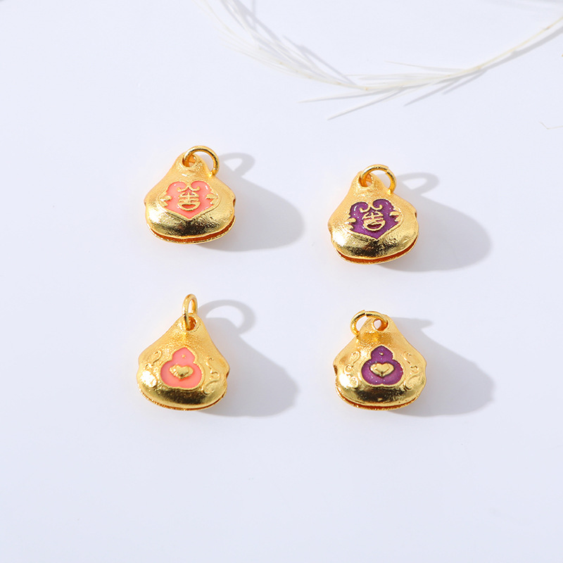 Wholesale of various styles of Chinese wind-sand gold pendants for wealth, good luck and happiness, handcrafted DIY keychain accessories pic 8