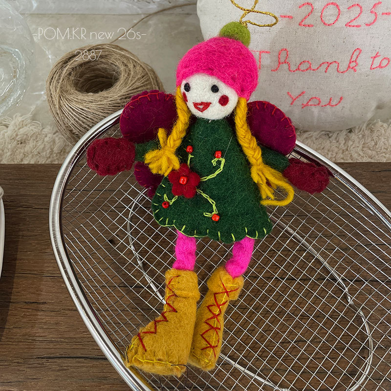 Handmade felt dolls, wool felt accessories, felt cloth ornaments, felt bags, felt rooms, creative handicraft materials pic 6