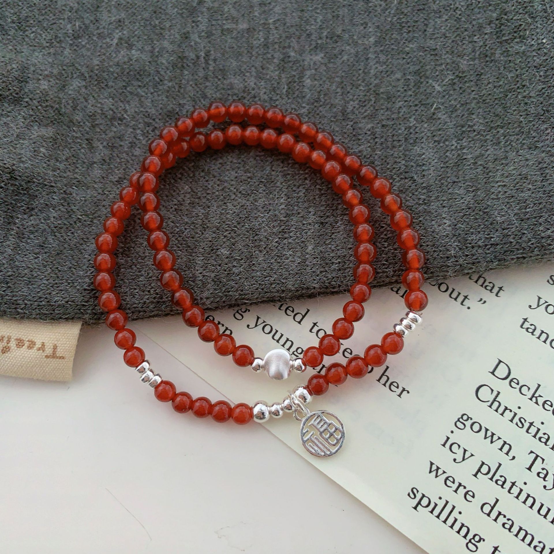 S925 sterling silver 11.27 Fupai red agate cat eye bead bracelet for women, a new Chinese-style niche high-end double-loop bracelet pic 3