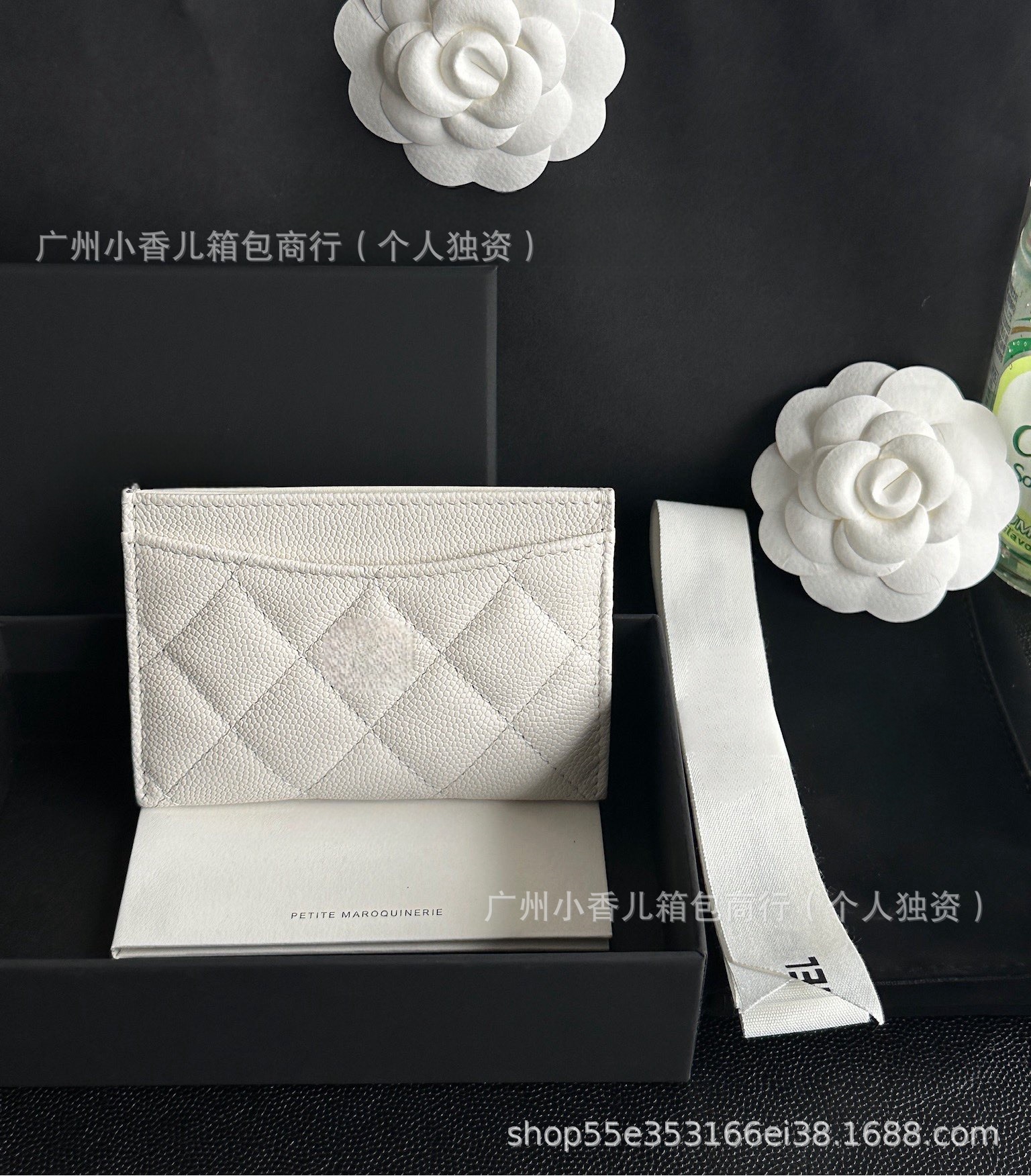 小香cf卡包卡夹零钱包菱格haas鱼子酱牛皮一折零钱包详情6