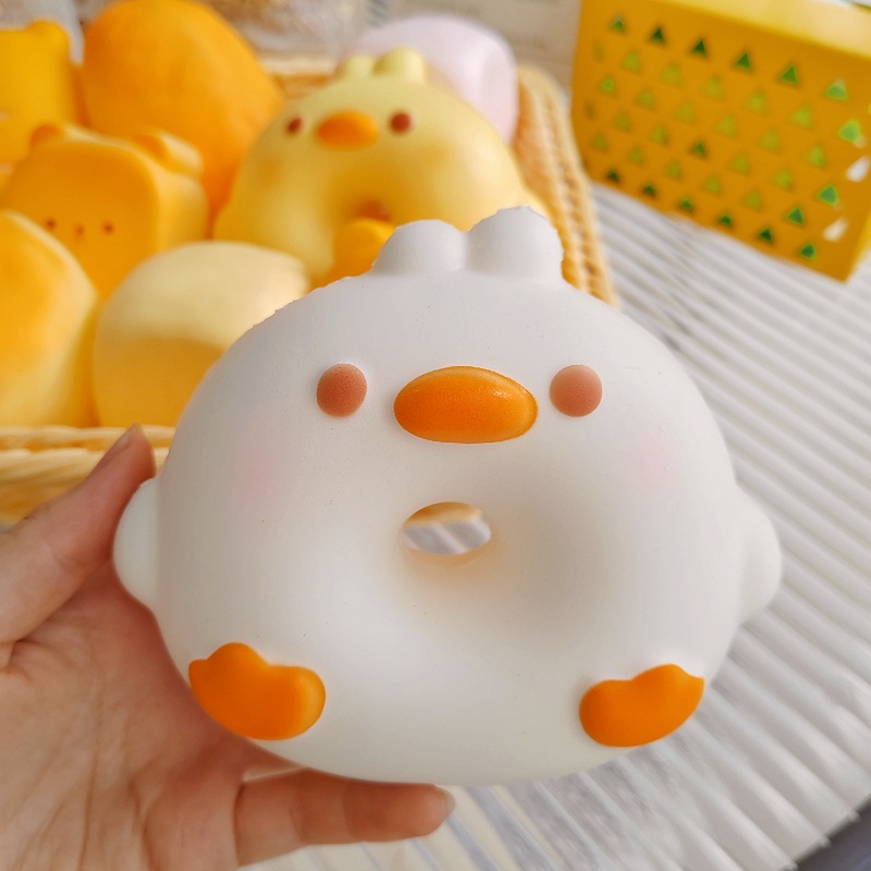 仿真面包慢回弹玩具创意湿软食物可爱解压捏捏乐日用百货烘焙面包模具详情10