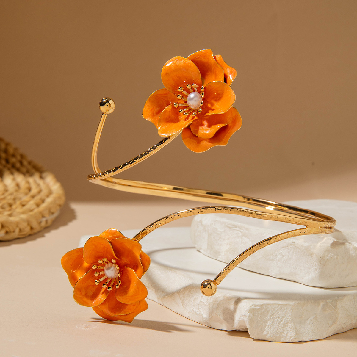 亚马逊跨境个性冷淡风海星手臂镯线条计感蝴蝶环形开口臂镯女详情153