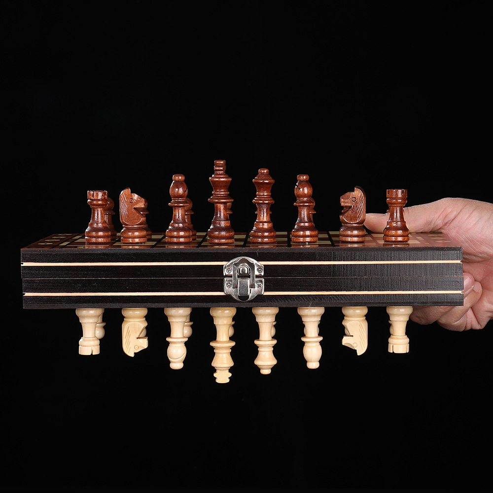 厂家直销木质磁性国际象棋3合1套装便携可折叠益智竞技桌游玩具详情4