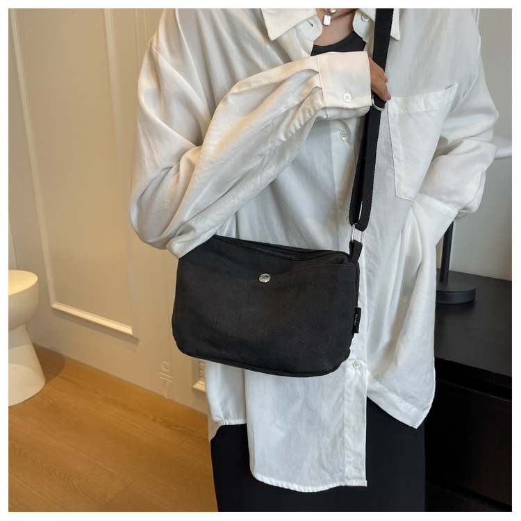 跨境日系帆布小挎包手机包2024新款简约纯色休闲单肩斜挎包小布包详情12
