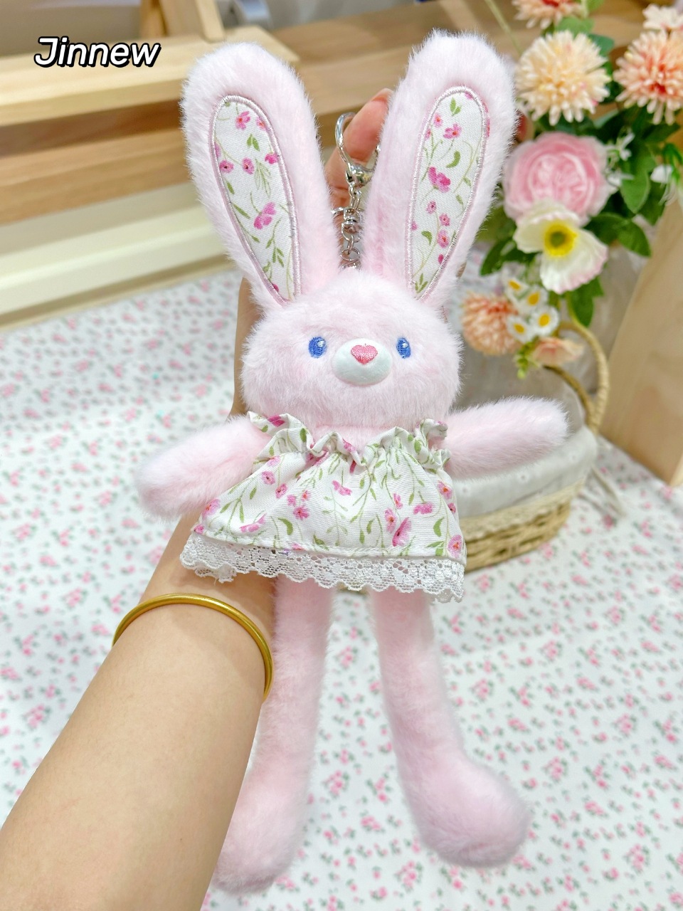 新品趣味碎花抽拉兔毛绒公仔钥匙扣创意解压可爱书包挂件网红礼品详情22