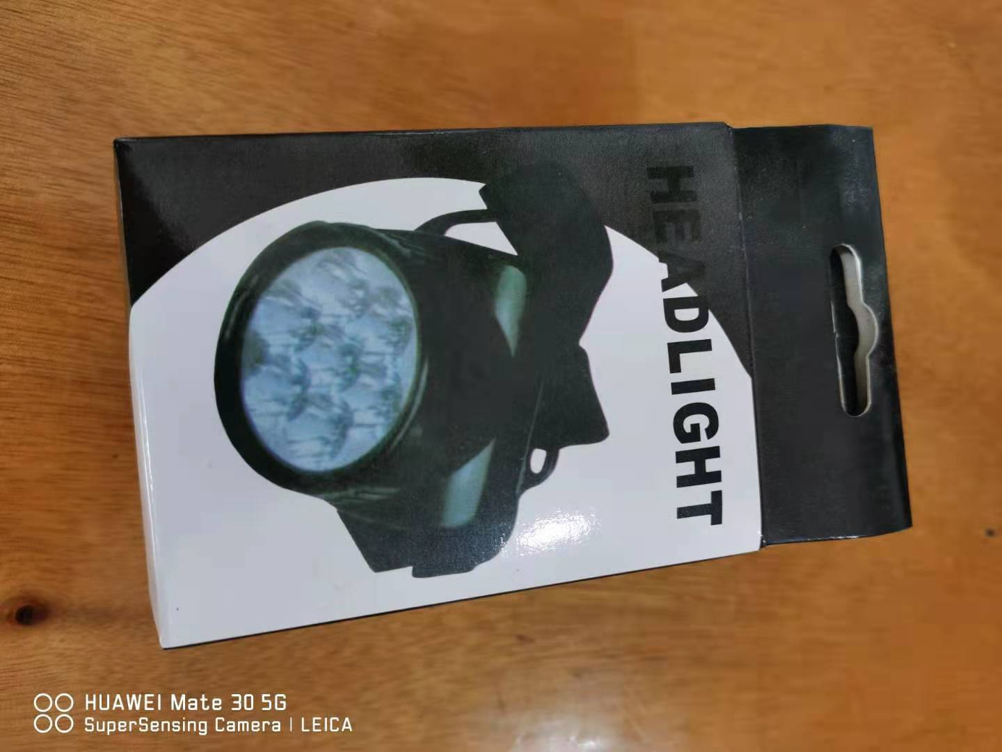 Factory direct sales of high-intensity LED outdoor fishing headlamps 7led camping lamps use AA batteries (non-rechargeable head-mounted type) pic 5