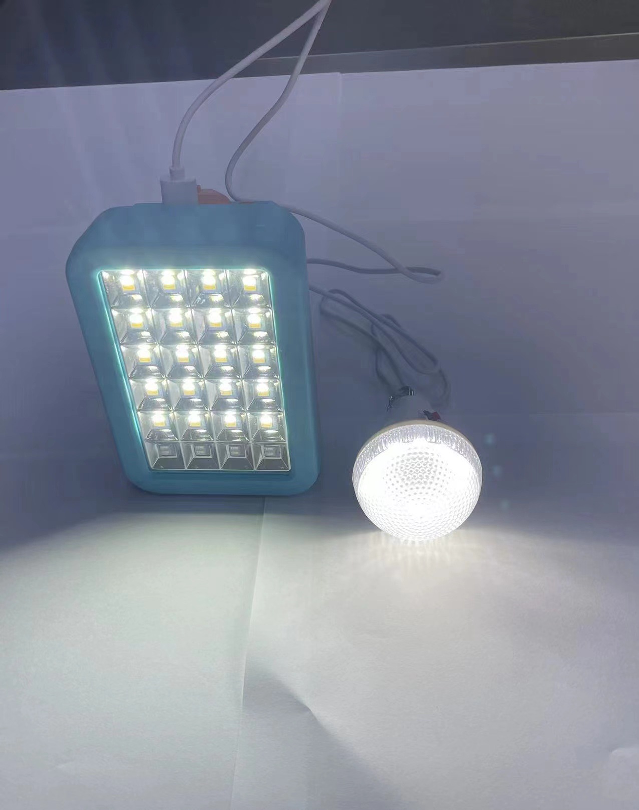 New solar emergency lights, a bestseller for outdoor camping e-commerce, are sold directly by the manufacturer pic 13