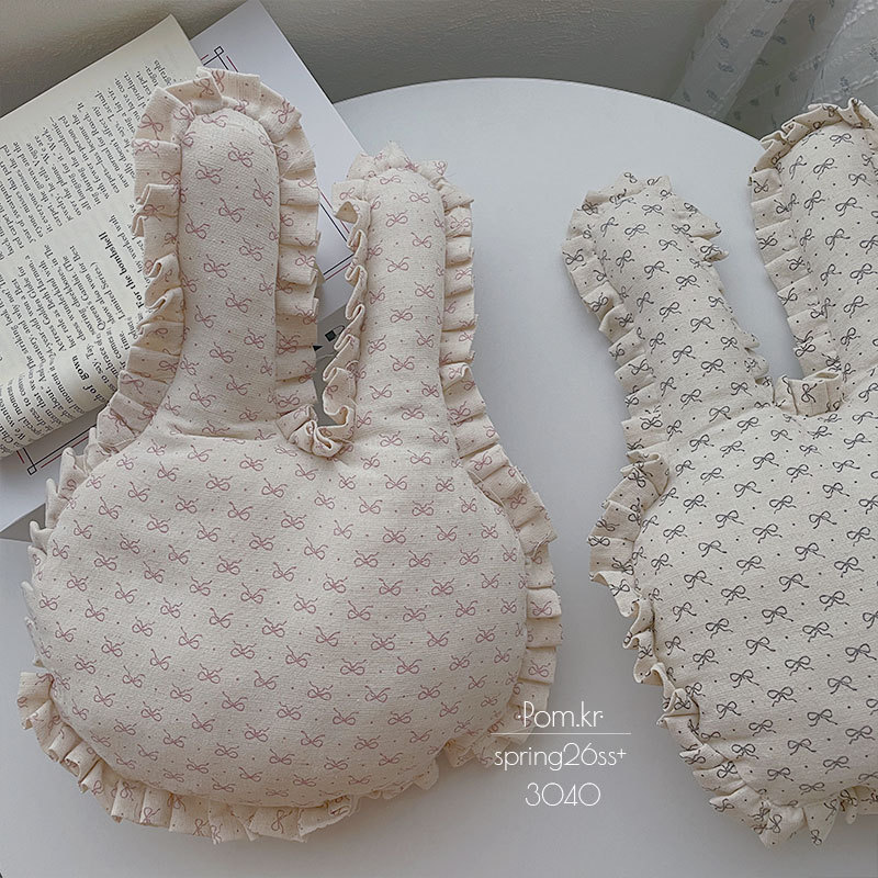 春季新款韩版兔兔荷叶边抱枕布艺充棉儿童宝宝靠垫ins风摆件装饰详情4