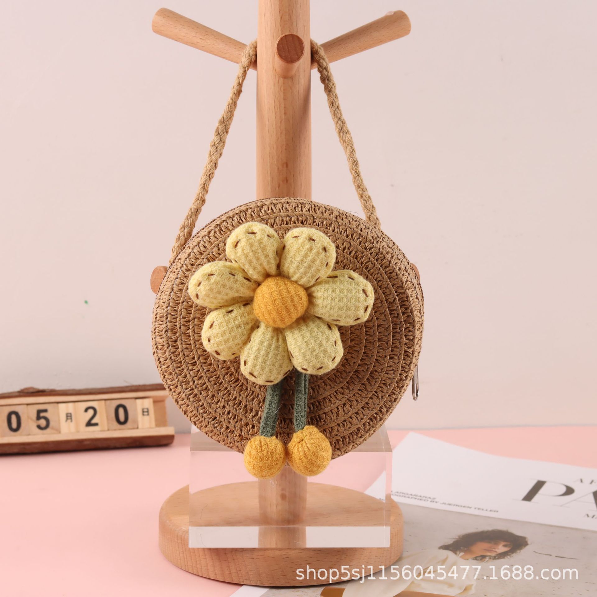 春夏新款儿童草编小包包小女孩可爱零钱斜跨圆包公主潮时尚单肩包详情21