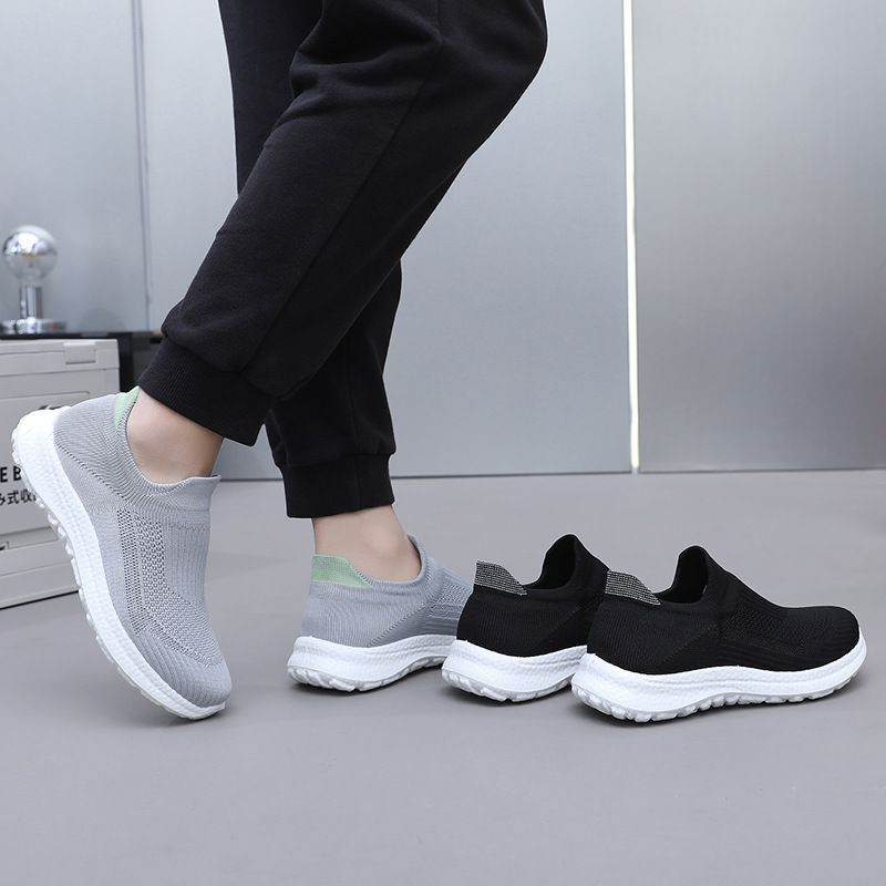 2025春季时尚休闲单鞋一脚蹬男女同款透气舒适时尚百搭软底软面鞋详情17