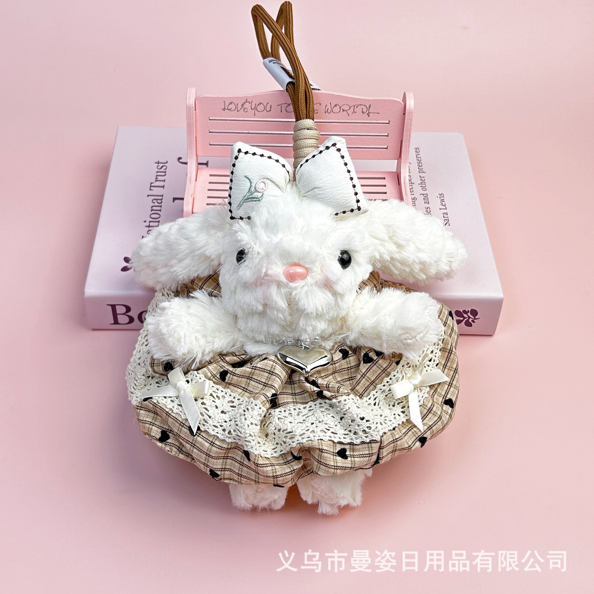 手工可爱垂耳兔毛绒玩具少女心钥匙扣公主裙精致兔子公仔摆摊批货详情36
