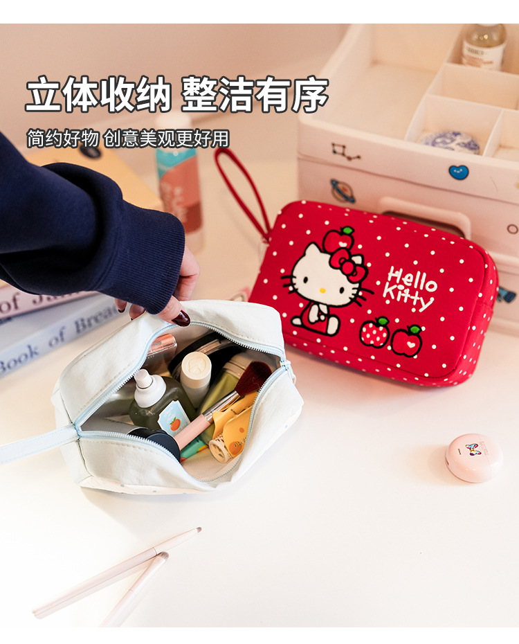 凯蒂猫HelloKitty化妆包高颜值大容量清新甜美可爱卡通手拿收纳包详情6