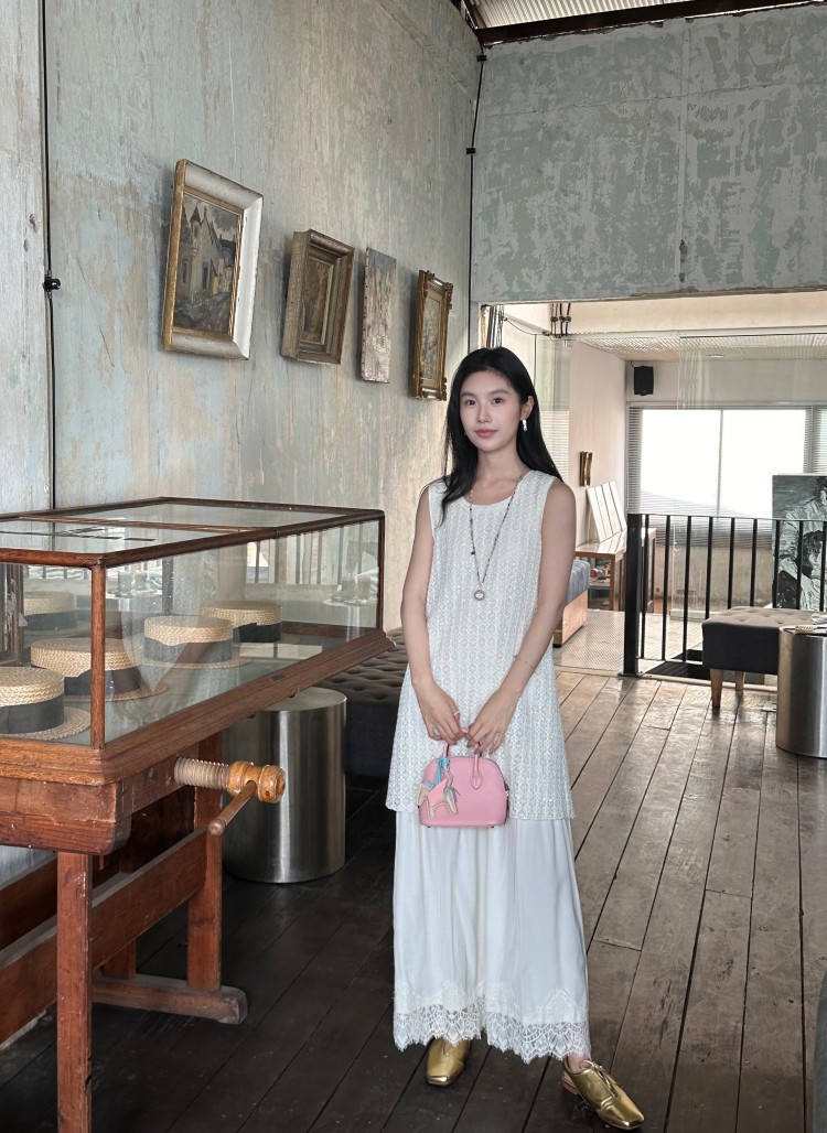 春上新 DIGM名媛千金重工钉珠镂空拼接背心裙长裙连衣裙女27122详情23