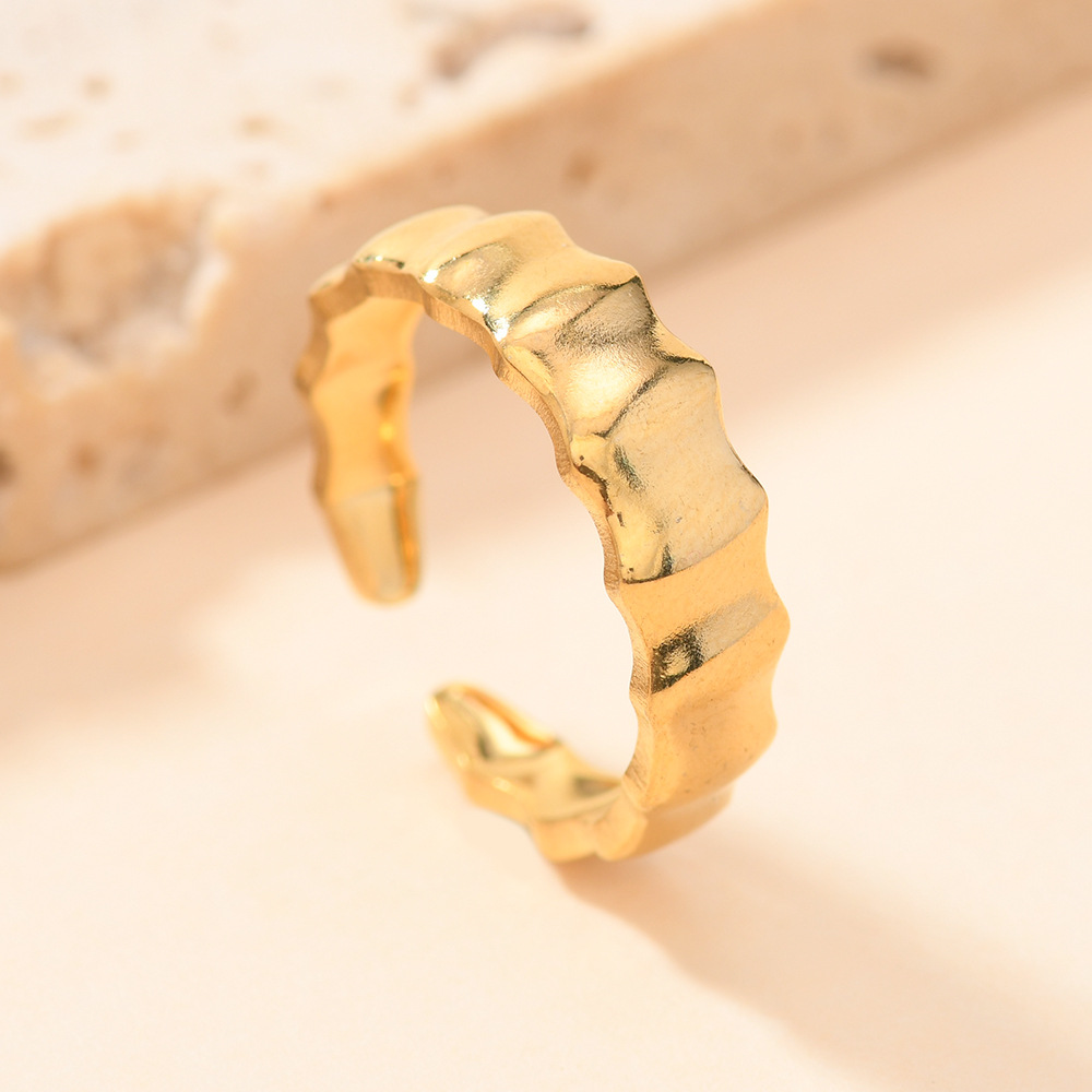 跨境新品不锈钢戒指 时尚个性油压波浪戒指不规则褶皱开口戒饰品详情8