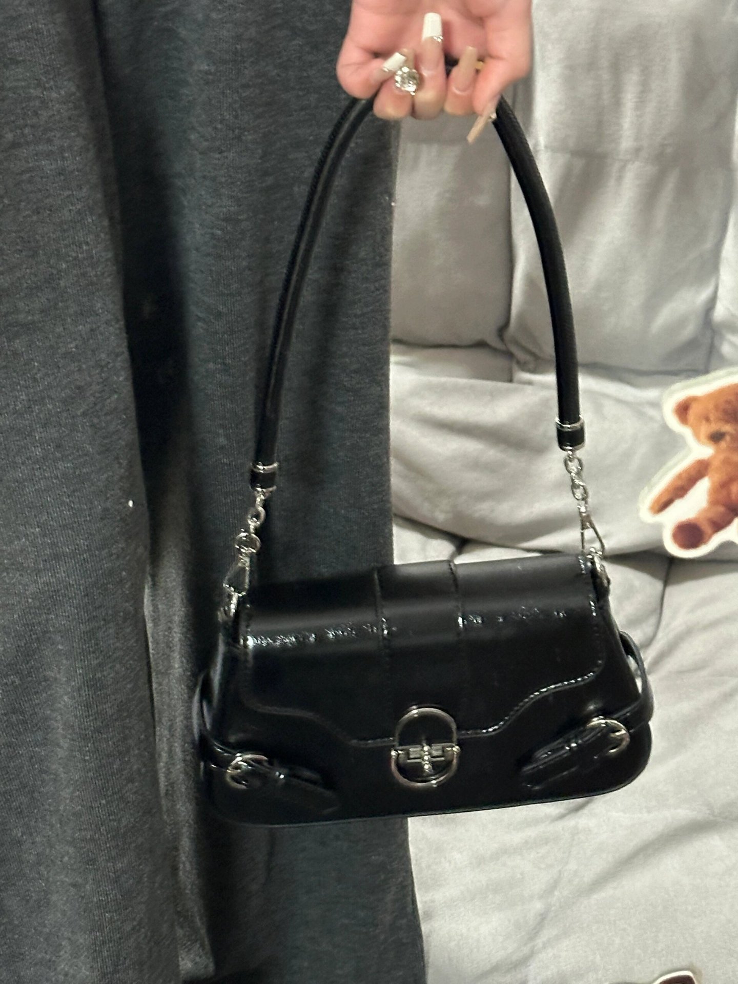 The 2024 new underarm bag from Maillard, a retro single-shoulder bag, exudes a sense of high-end fashion and is a stylish commuter crossbody bag pic 2
