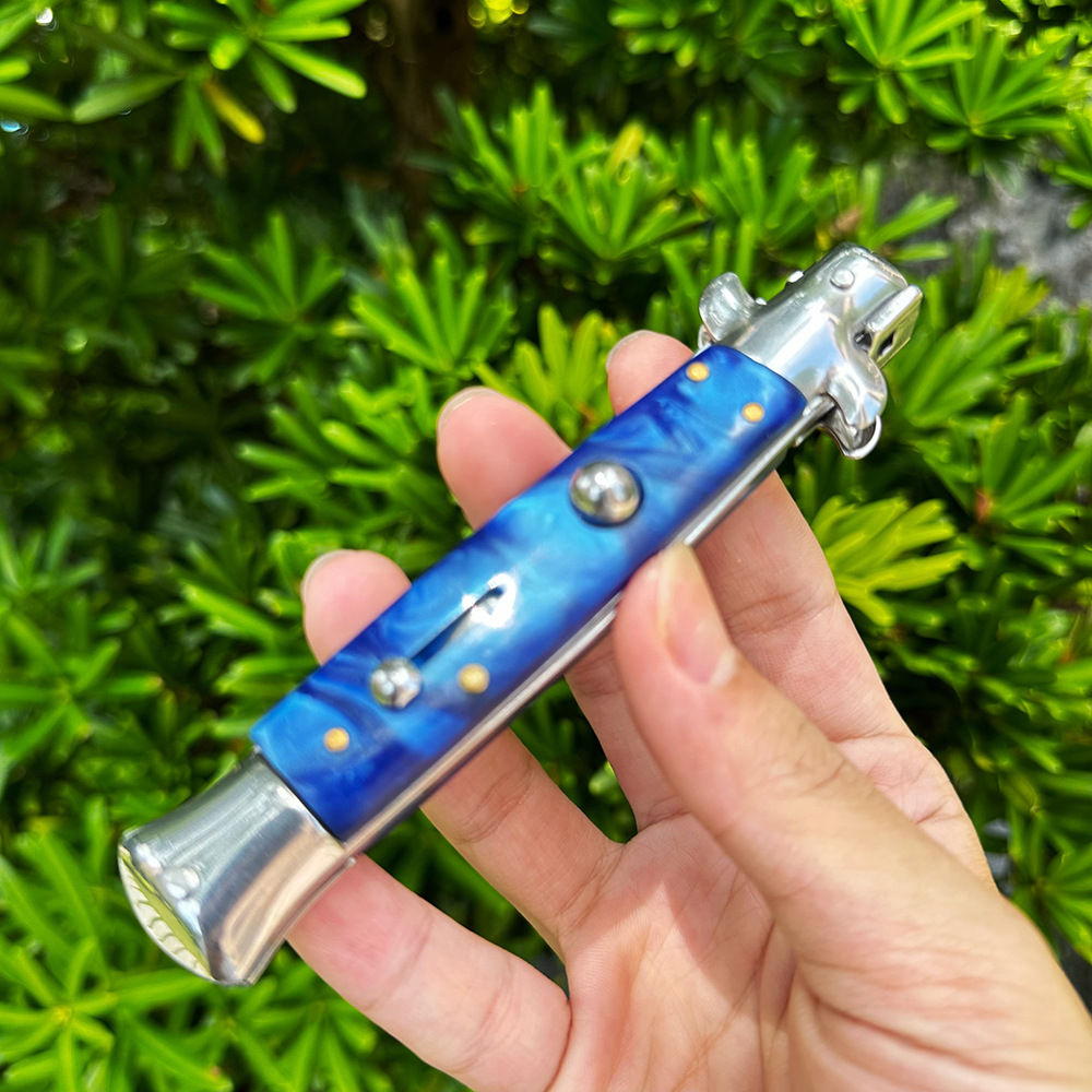 High-quality AK folding knives for cross-border game accessories in stock, with knife cases included. Popular cross-border folding knife handles for playing and viewing pic 12